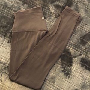 Lululemon leggings